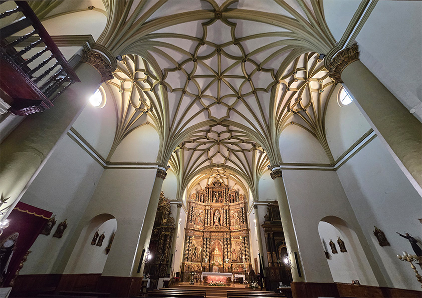  La iglesia parroquial de Milagro (Navarra) : el proyecto edilicio del siglo XVI